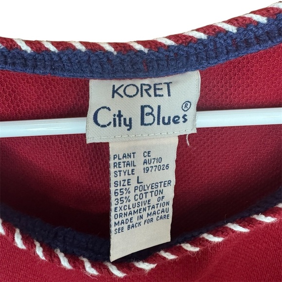 Koret Red Short Sleeve Tee with Decorative Design - Picture 4 of 4